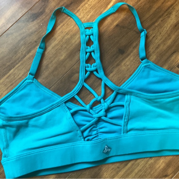 Sports bra - Picture 3 of 9